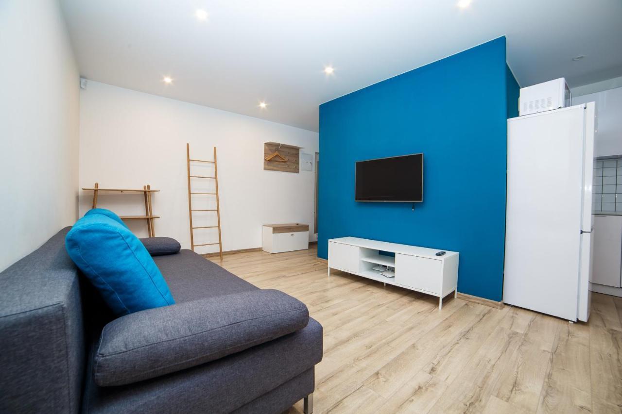 Tf Apartment Двокімнатні Апартаменти В Центрі Міста Poltava Ngoại thất bức ảnh