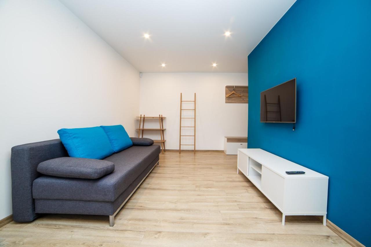 Tf Apartment Двокімнатні Апартаменти В Центрі Міста Poltava Ngoại thất bức ảnh